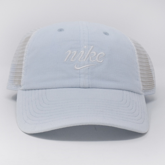 Nike Accessories - Nike Heritage 86 Wash Corduroy Trucker Cap New